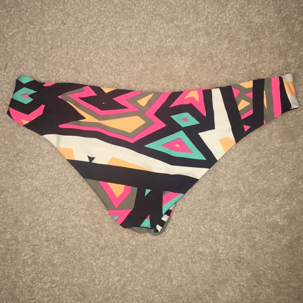 reversible bathing suit bottoms!! SO CUTE